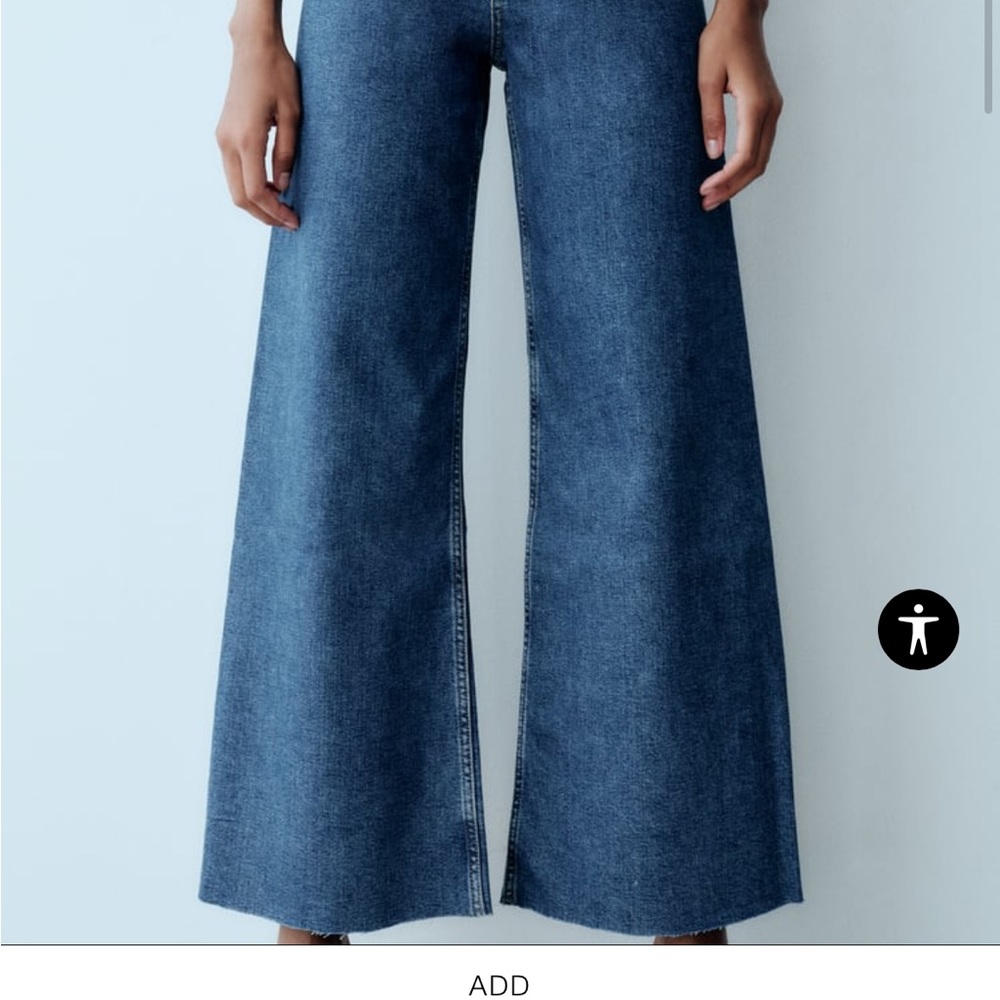 Zara women’s Marine jean. Size 4. Great condition.